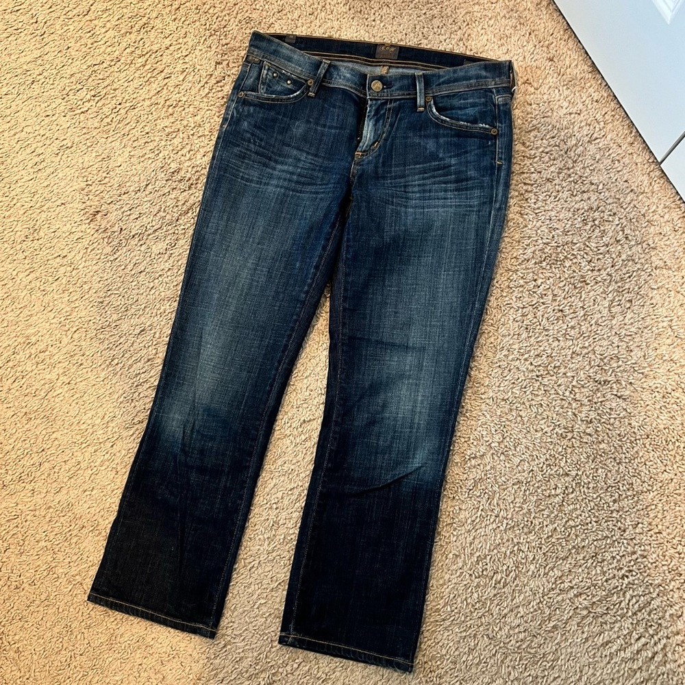 Citizen of humanity mini boot crop jeans. Size 28
